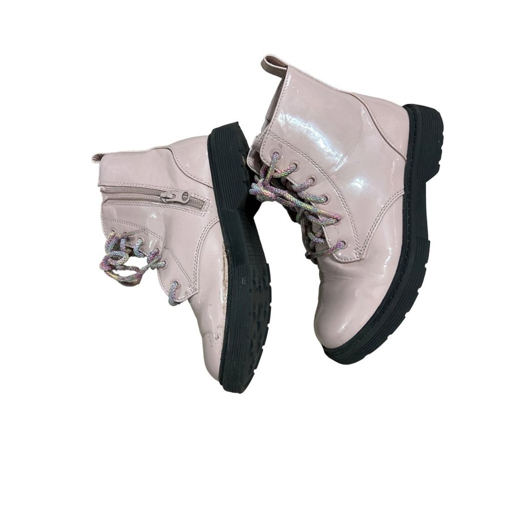 Art Class pink patent leather lace up ankle boot girls size 3